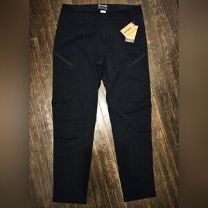 NEW Dakine Vectra Pants Men's L Black - Mountain Bike & Hike pants MSRP. $125